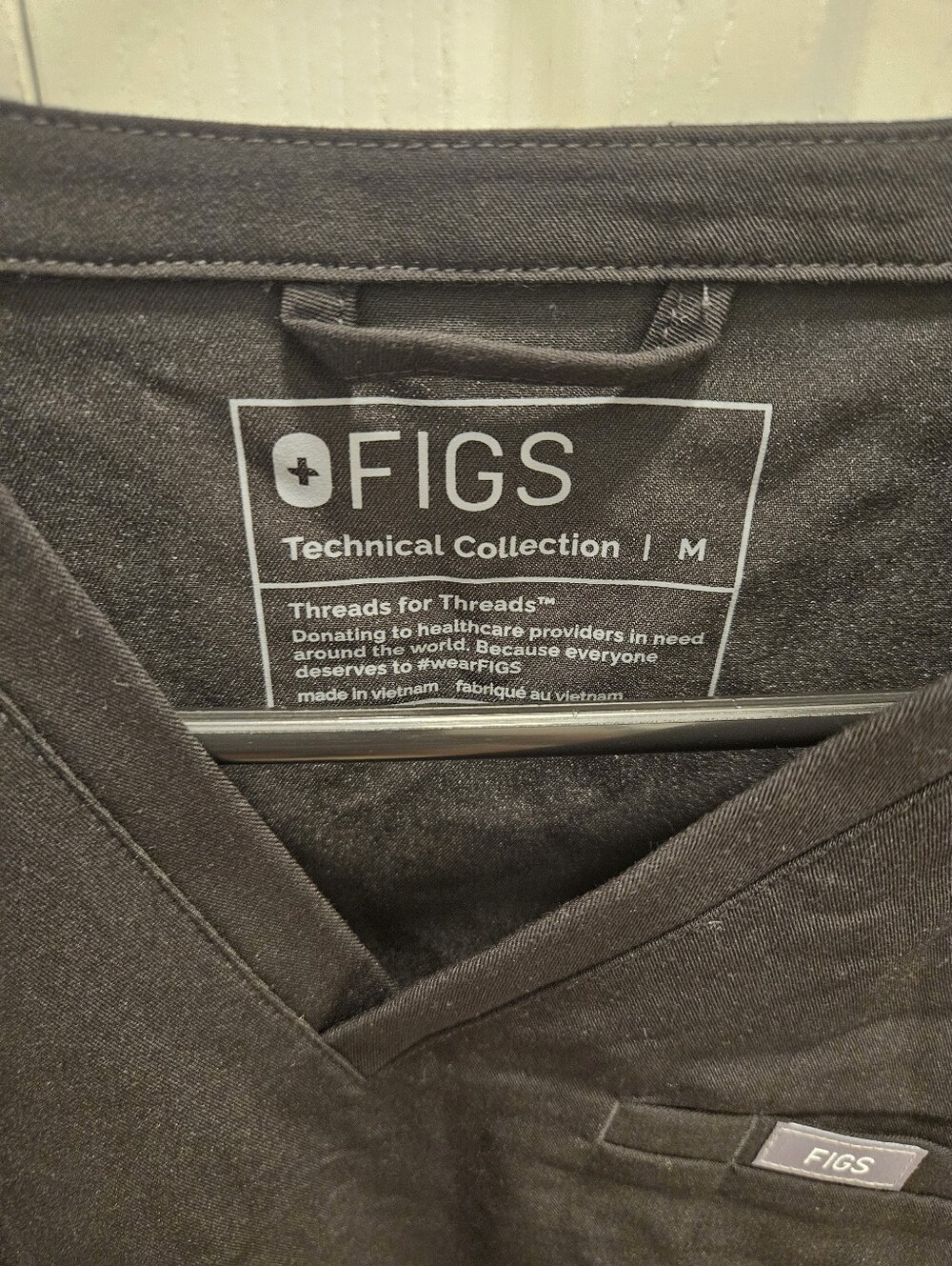 Figs Raleigh Relaxed Scrub Top Technical Collection Medium - Picture 4 of 4